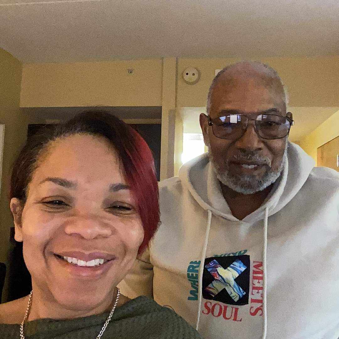 Phil Phinisee Sr
